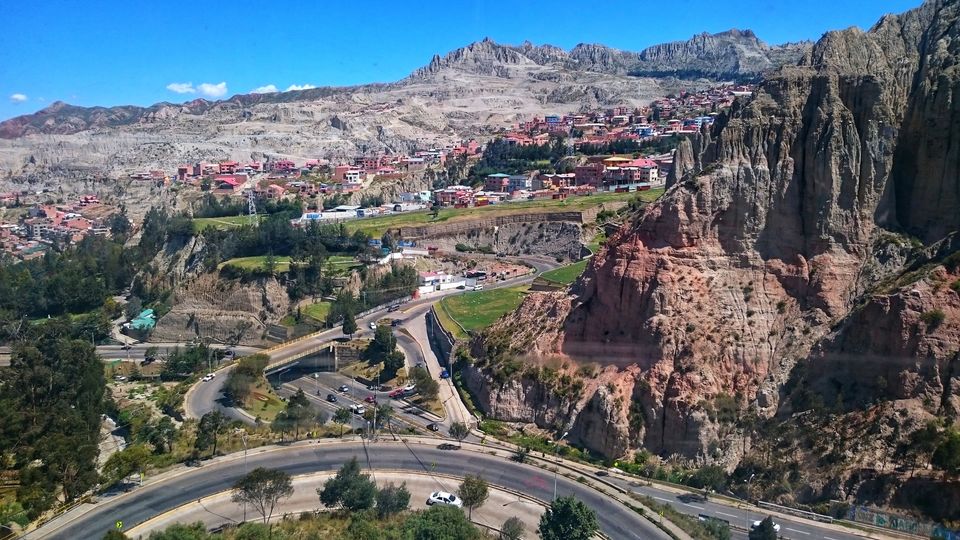 Photo of Cable Car Station Blue Line Prado, Bueno, La Paz, Bolivia by Pooja Khandelwal