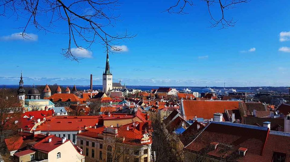 Photo of Falling in love with the old Town of Tallin, Estonia #offbeattravels by Pooja Khandelwal