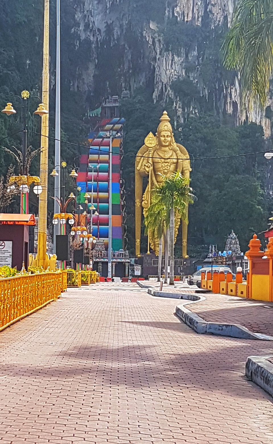Photo of Batu Caves, Selangor, Malaysia by Pooja Khandelwal