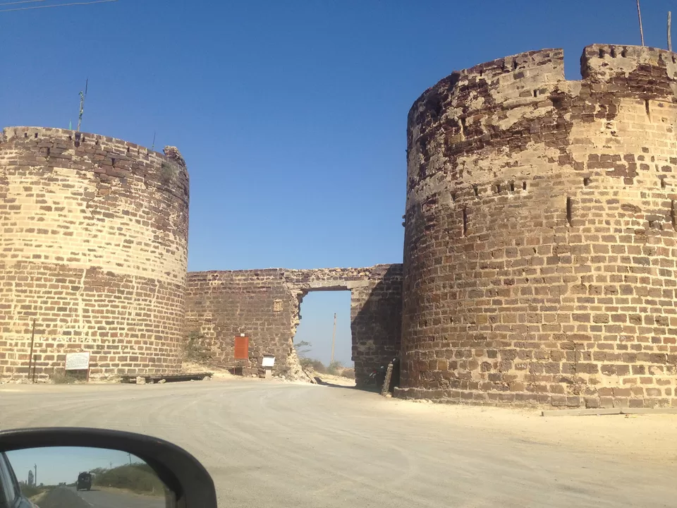 Photo of Lakhpat, Gujarat, India by Priyam & Shrey