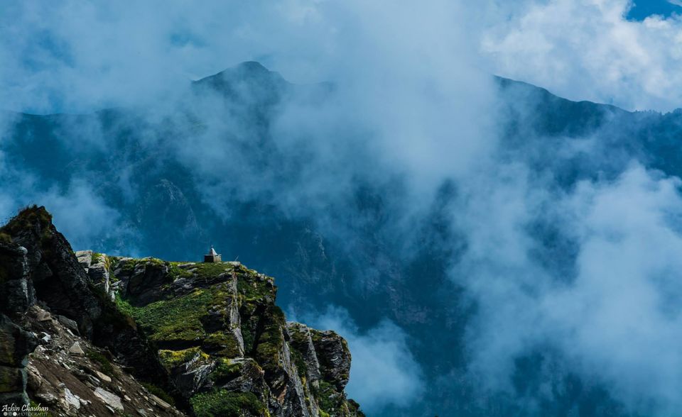 Photo of Chanshal Pass: Where Wind Roars!! 5/7 by Achin Chauhan