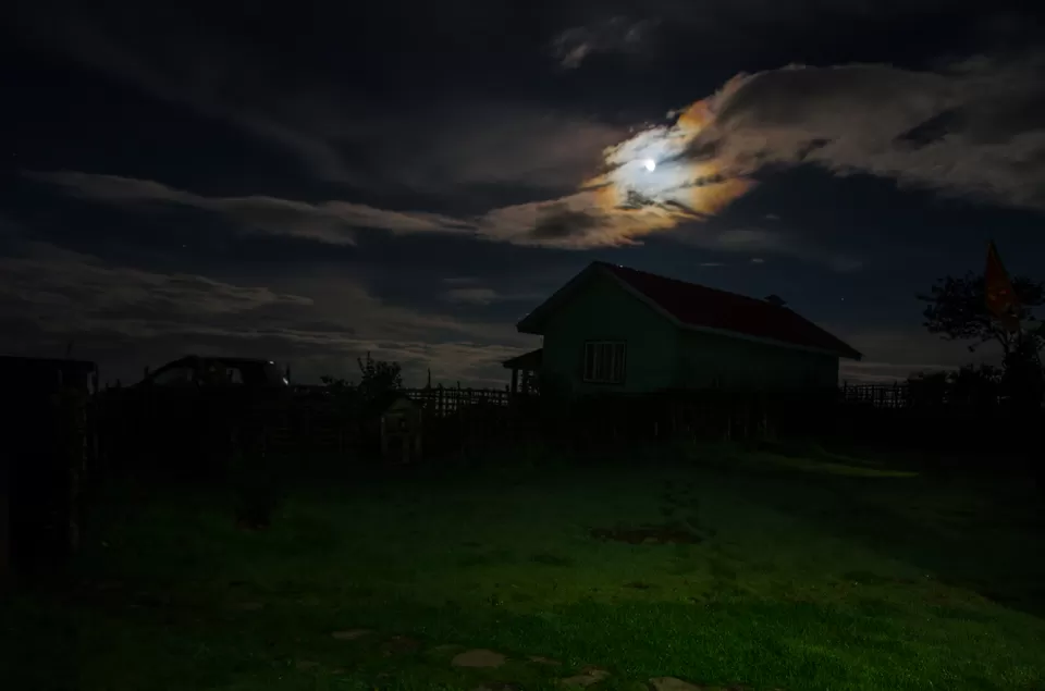Photo of Tonglu, Singalila Forest, West Bengal by Santanu Das