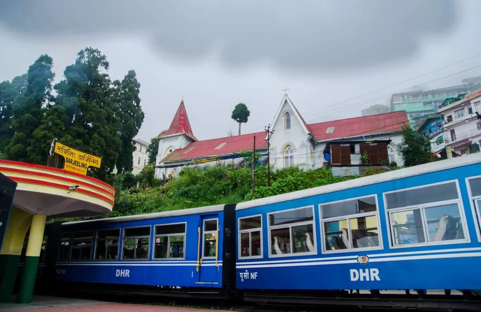 Photo of Darjeeling, West Bengal, India by Santanu Das