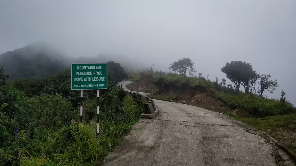 Photo of Tonglu, Singalila Forest, West Bengal by Santanu Das