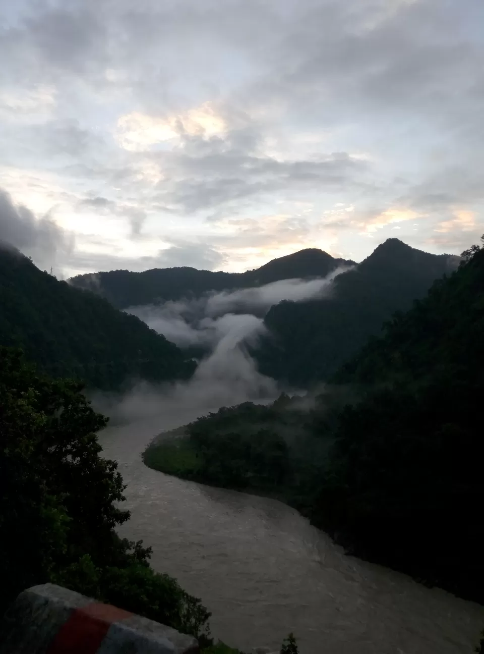 Photo of Rishikesh, Uttarakhand, India by Nishesh Singhal