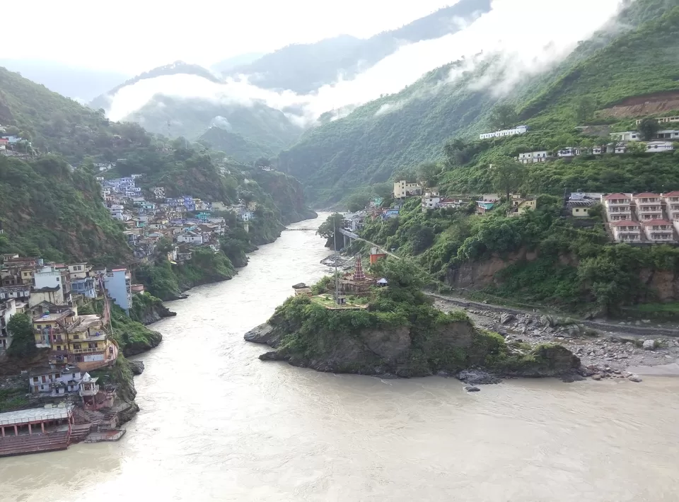 Photo of Srinagar, Uttarakhand, India by Nishesh Singhal