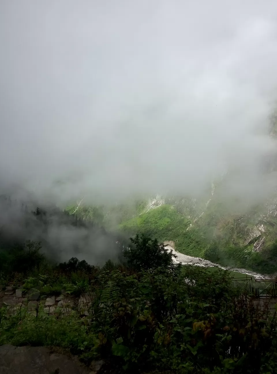 Photo of Ghangaria, Chamoli, Uttarakhand, India by Nishesh Singhal