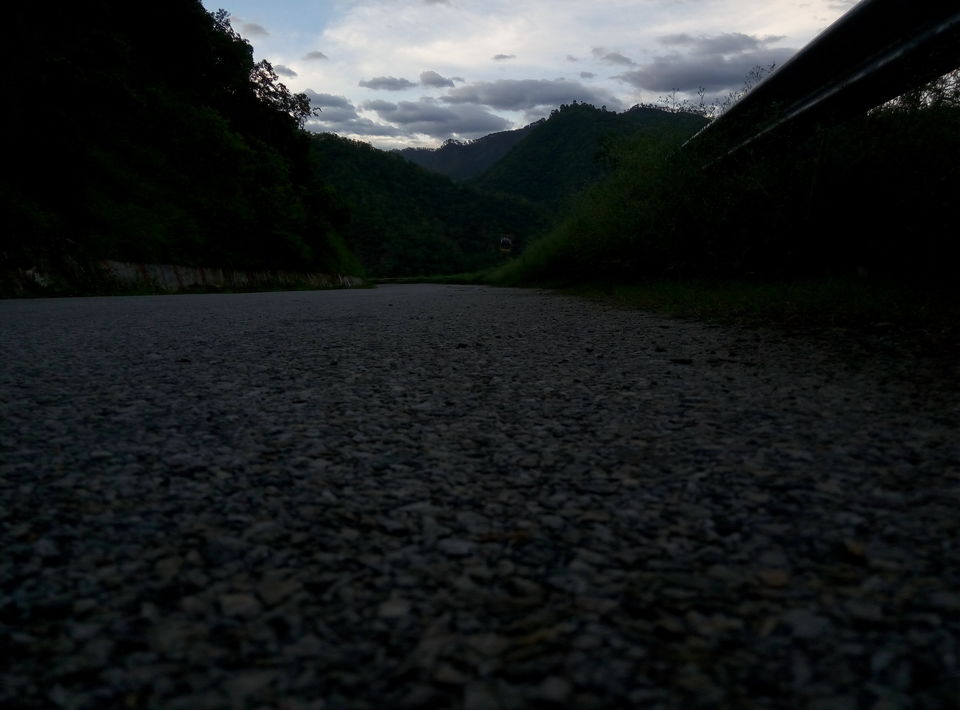 Photo of Rishikesh, Uttarakhand, India by Nishesh Singhal