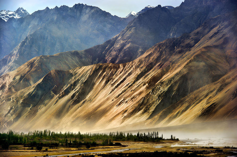 Photo of खुद को 'सच्चा मुसाफिर' कहने से पहले भारत की इन 8 जगहों के बारे में तो जान लो! 2/16 by सिद्धार्थ सोनी Siddharth Soni