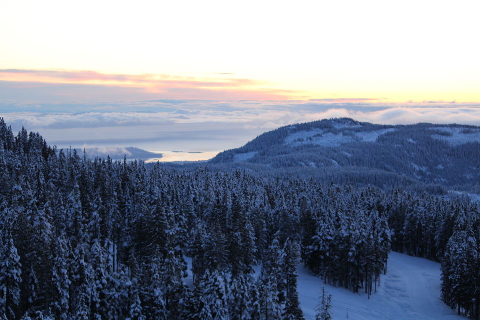 Photo of Mount Washington Alpine Resort, Comox-Strathcona C, BC, Canada by Manmitha Deepthi