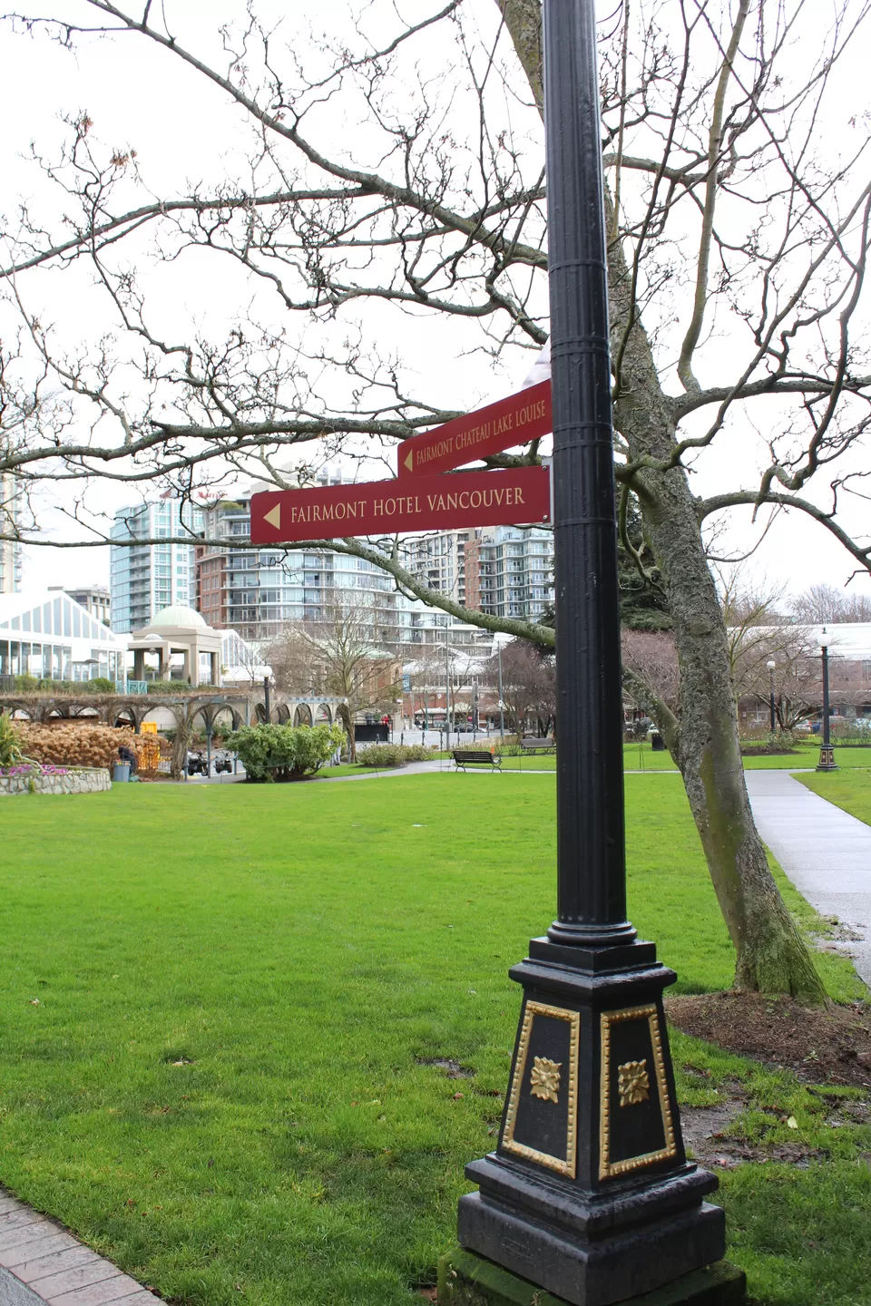 Photo of British Columbia Legislature, Belleville Street, Victoria, BC, Canada by Manmitha Deepthi