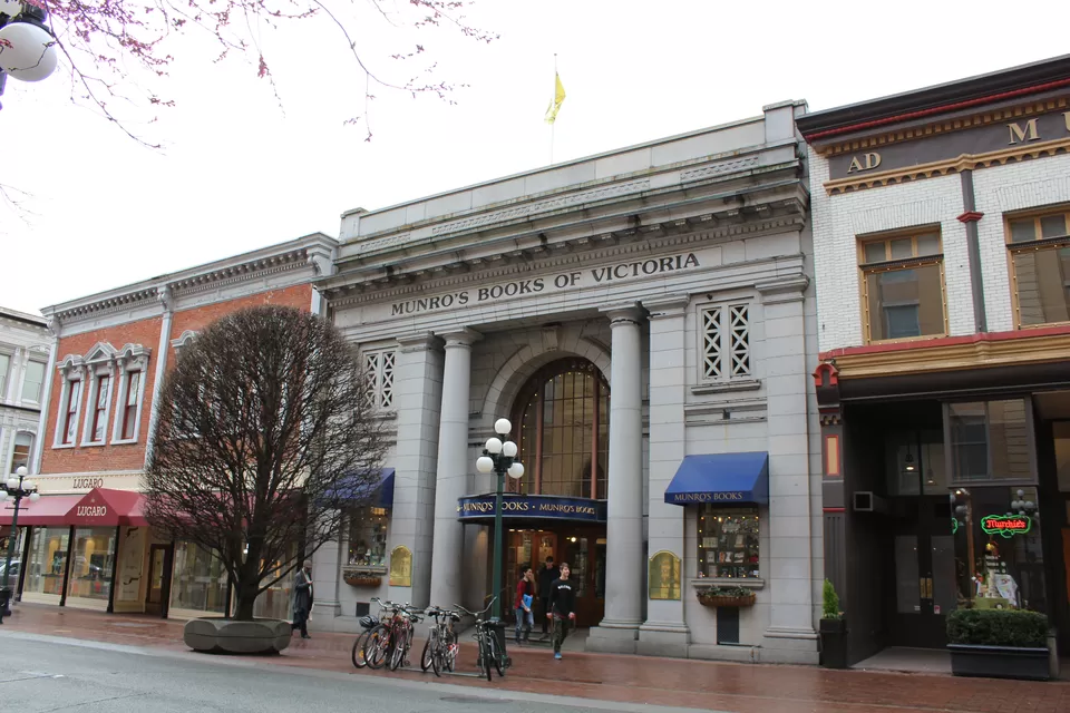 Photo of British Columbia Legislature, Belleville Street, Victoria, BC, Canada by Manmitha Deepthi
