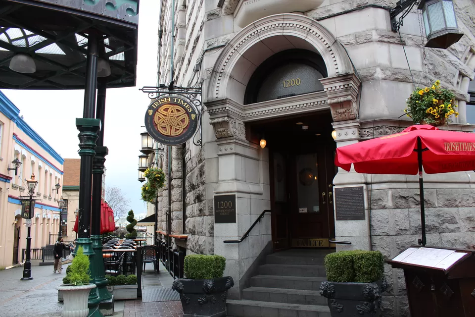 Photo of British Columbia Legislature, Belleville Street, Victoria, BC, Canada by Manmitha Deepthi