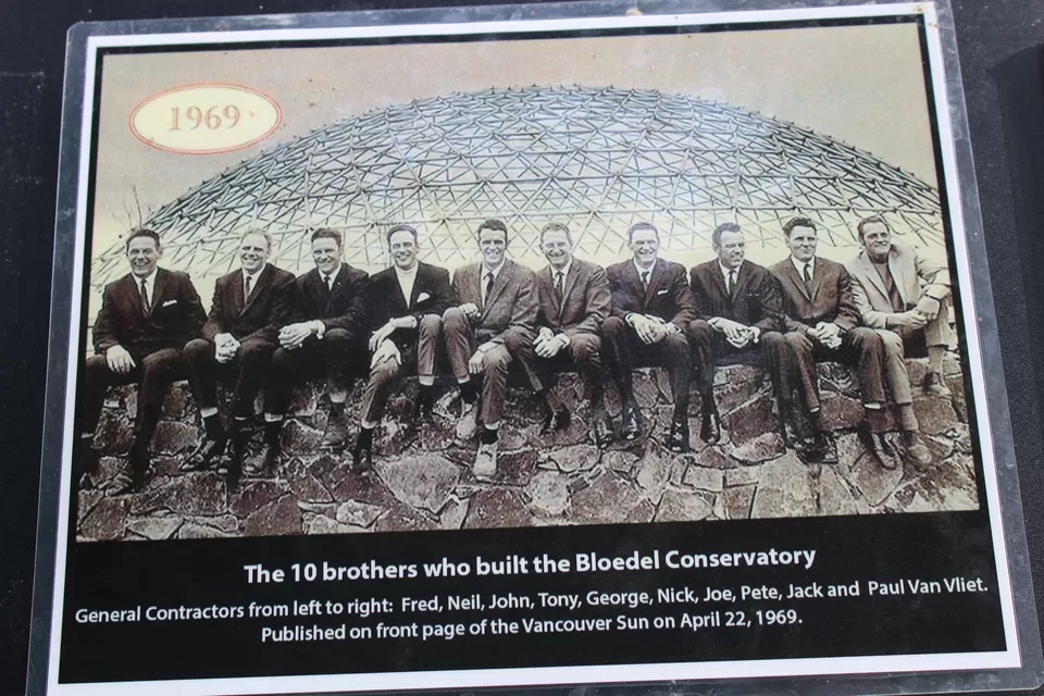 Photo of Lions Gate Bridge, Vancouver, BC, Canada by Manmitha Deepthi