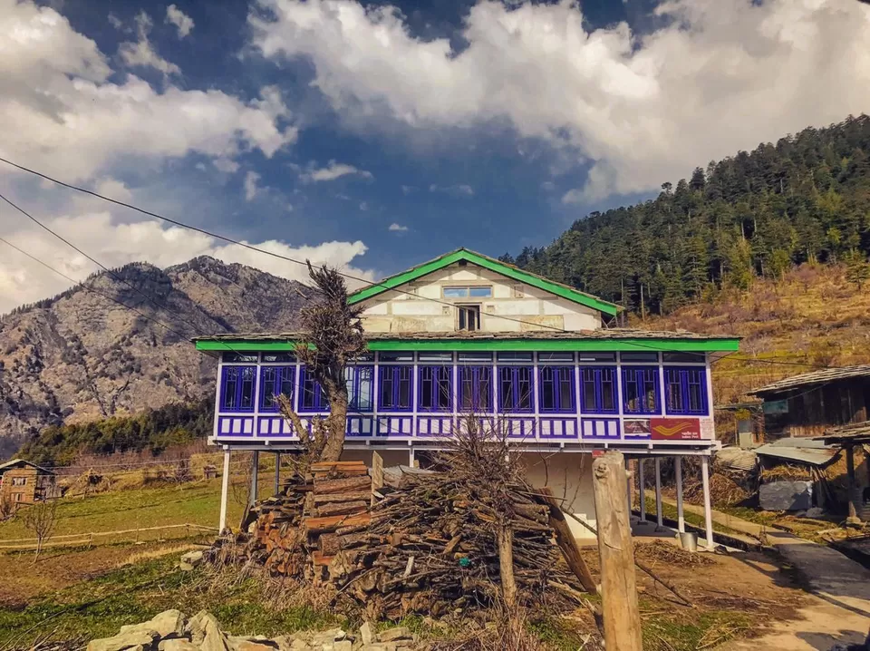 Photo of Sainj, Himachal Pradesh, India by Akanksha Siwach. Tales of The Hidden Trails