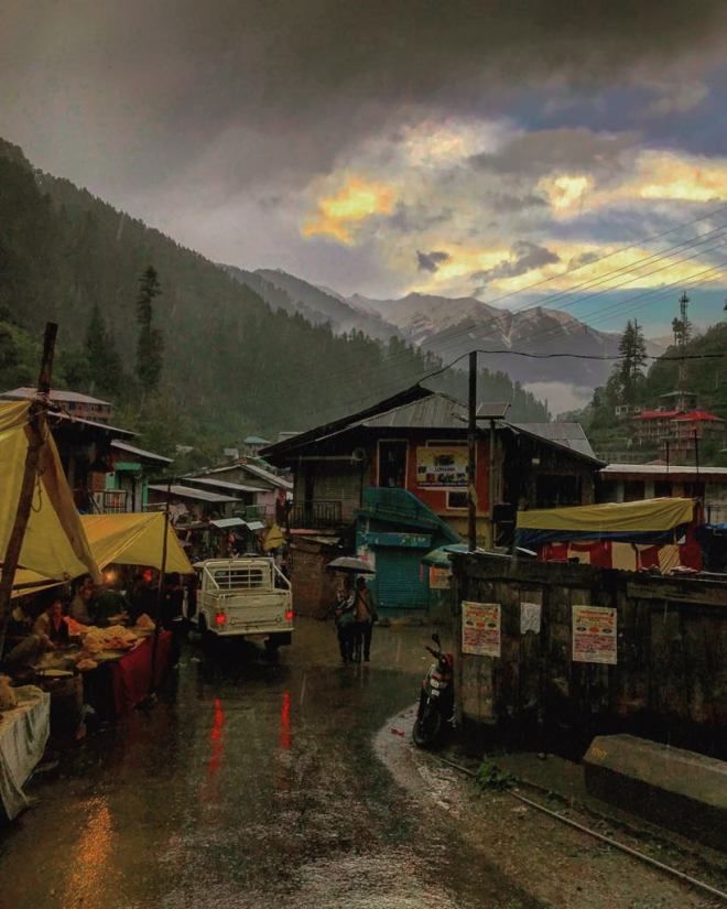 Photo of SOLO BACKPACKING TO HIMACHAL'S HIDDEN GEM....LOHARDI! by Akanksha Siwach. Tales of The Hidden Trails