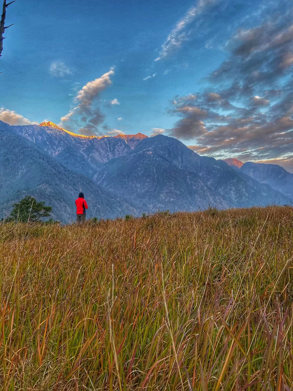 Photo of HIKING IN DONG VALLEY TO WITNESS THE FIRST SUNRISE OF INDIA by Akanksha Siwach. Tales of The Hidden Trails