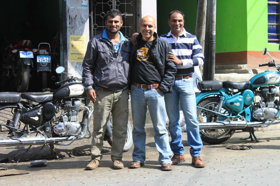 Photo of Our 4th Wedding Anniversary Motorcycle trip to Darjeeling and Southeast Sikkim 2/15 by Sumanth Nagaraja
