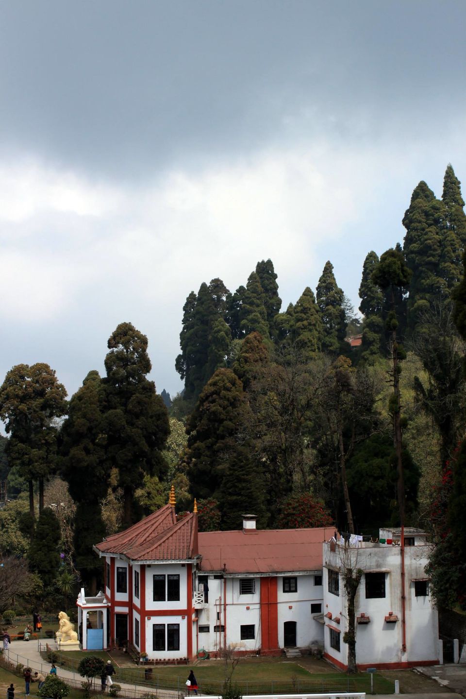 Photo of Our 4th Wedding Anniversary Motorcycle trip to Darjeeling and Southeast Sikkim 3/15 by Sumanth Nagaraja