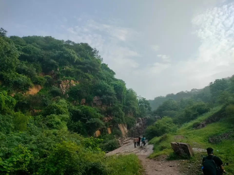 Photo of घामडौज वॉटरफॉल: ( गुरुग्राम ) अब लीजिए ऋषिकेश वाले मजे गुरुग्राम के पास 😳 by KAPIL PANDIT