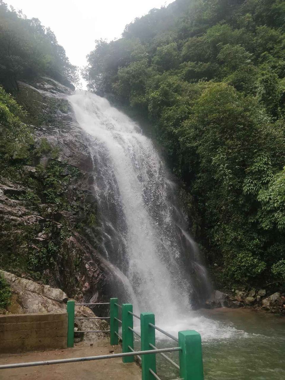 Photo of Seven Sisters Falls, Cherrapunjee, Nongkalikhai, Cherrapunjee, Meghalaya, Republic of India by Thejaswini ChandreGowda