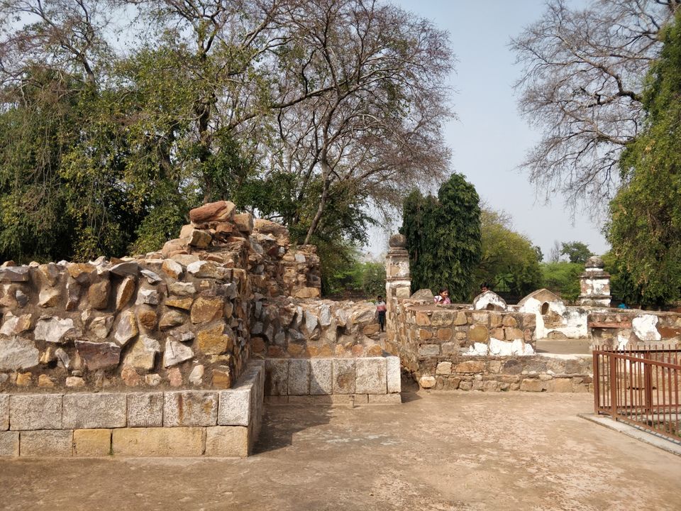 Photo of Layover at Delhi ? Visit Qutub Minar 7/13 by Thejaswini ChandreGowda