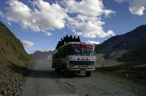 Photo of Pictures That Prove Bus Drivers Of Himachal Pradesh Are The Best In India 5/42 by Neeraj Dhiman