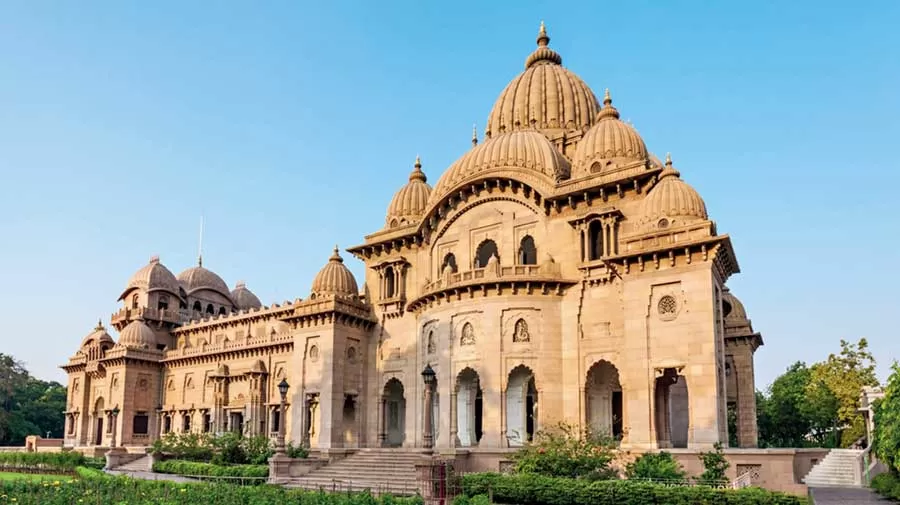 Photo of Belur Math, Belur, Howrah, West Bengal, India by Nishtha Nath