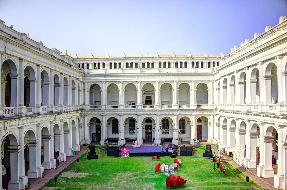 Photo of Indian Museum, Jawaharlal Nehru Road, Colootola, New Market Area, Dharmatala, Taltala, Kolkata, West Bengal, India by Nishtha Nath