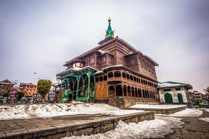 Photo of Most Picturesque Spots in Kashmir by Nishtha Nath