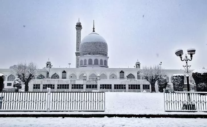 Photo of Most Picturesque Spots in Kashmir by Nishtha Nath