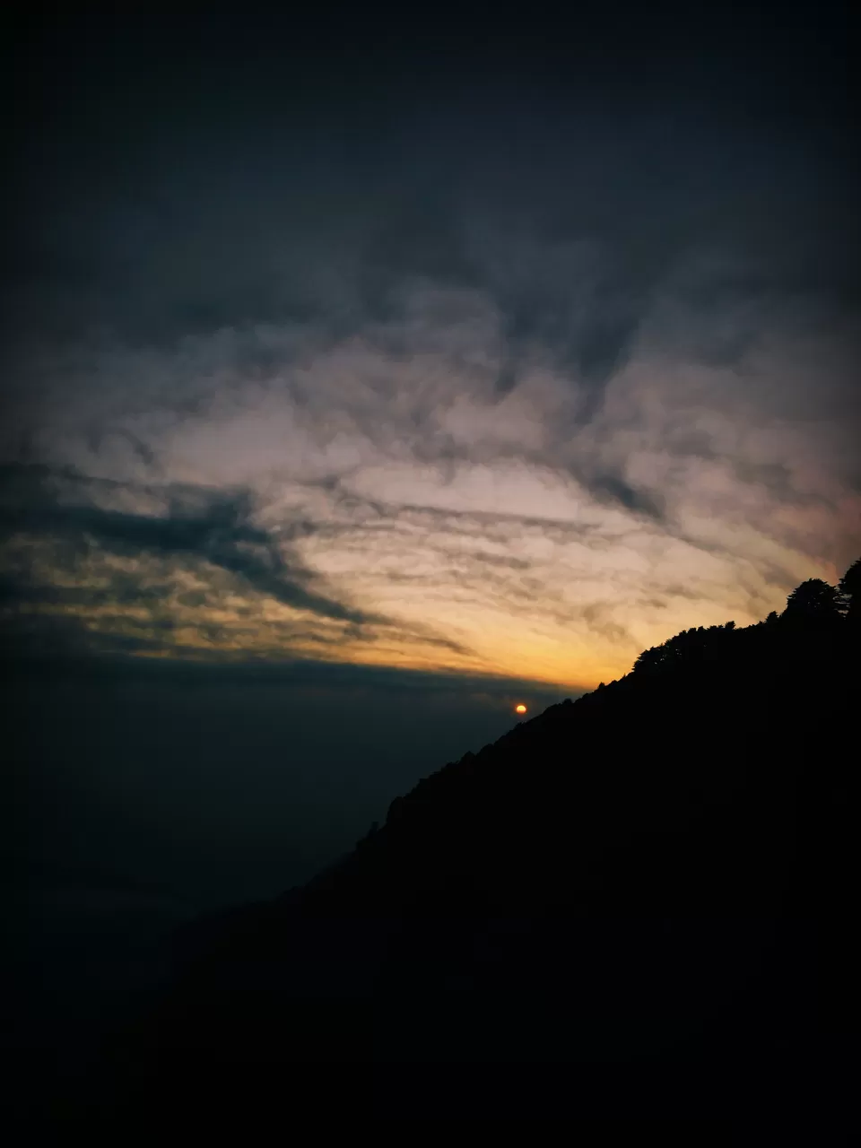 Photo of Mussorie Range, Uttarakhand, India by TheHimalayanGypsy