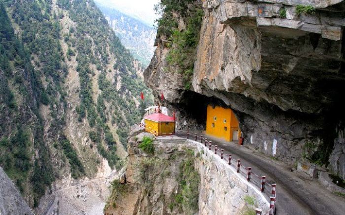 Photo of Sangla, Himachal Pradesh, India by TheHimalayanGypsy
