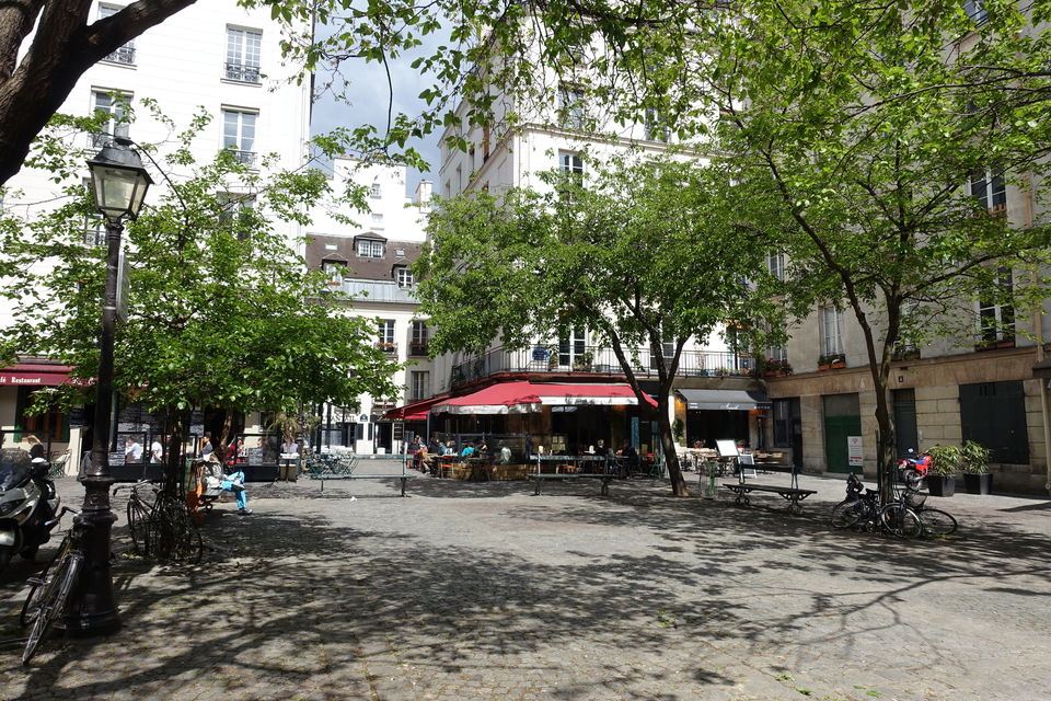 Photo of Paris : Beyond the Eiffel Tower 10/20 by Ipshita Chakraborty