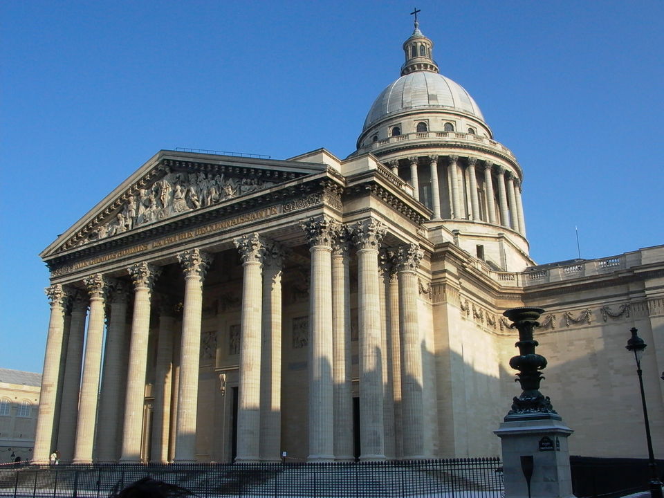 Photo of Paris : Beyond the Eiffel Tower 20/20 by Ipshita Chakraborty