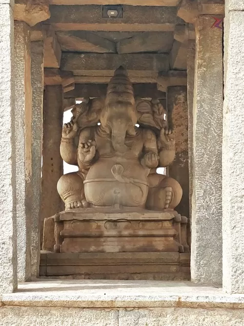 Photo of Saasivekaalu Ganesha, Krishnapura, Karnataka, India by Sumeet Poojary