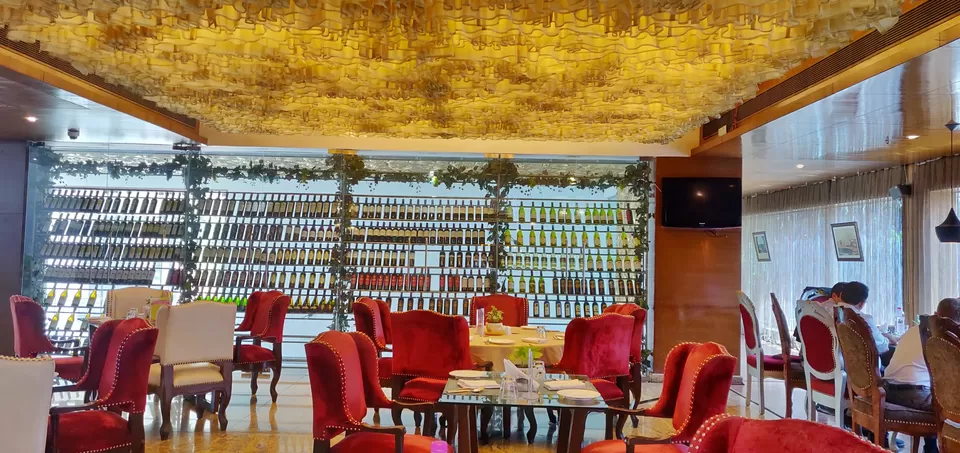 Photo of La Marvella - A Sarovar Premiere Hotel, Bangalore, 15th Cross Road, Jaya Nagar 1st Block, Jayanagar, Bengaluru, Karnataka, India by Curiosity Cult 