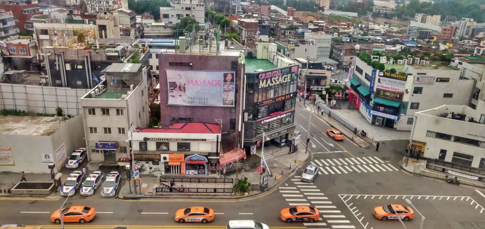 Photo of Itaewon, Yongsan-gu, Seoul, South Korea by Curiosity Cult