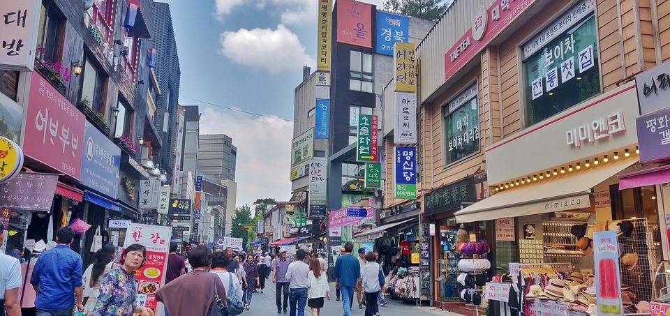 Photo of Myeong-dong Street, Myeongdong 1(il)-ga, Jung-gu, Seoul, South Korea by Curiosity Cult