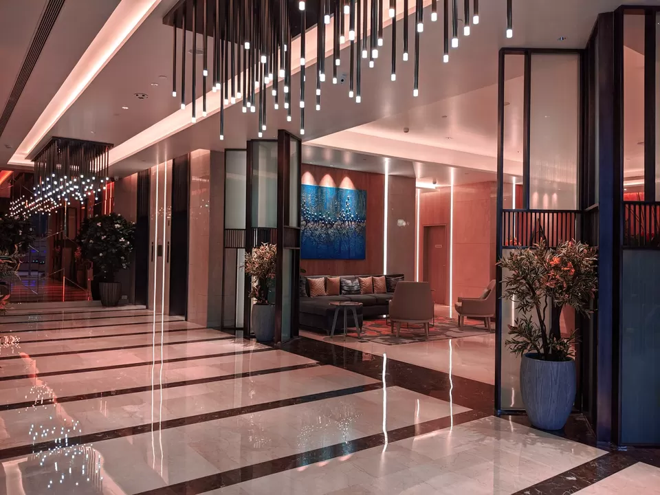 Photo of Royal Hometel Suites, Western Express Highway, next to Thakur Mall, Ketkipada, Mira Road, Mumbai, Maharashtra, India by Curiosity Cult 