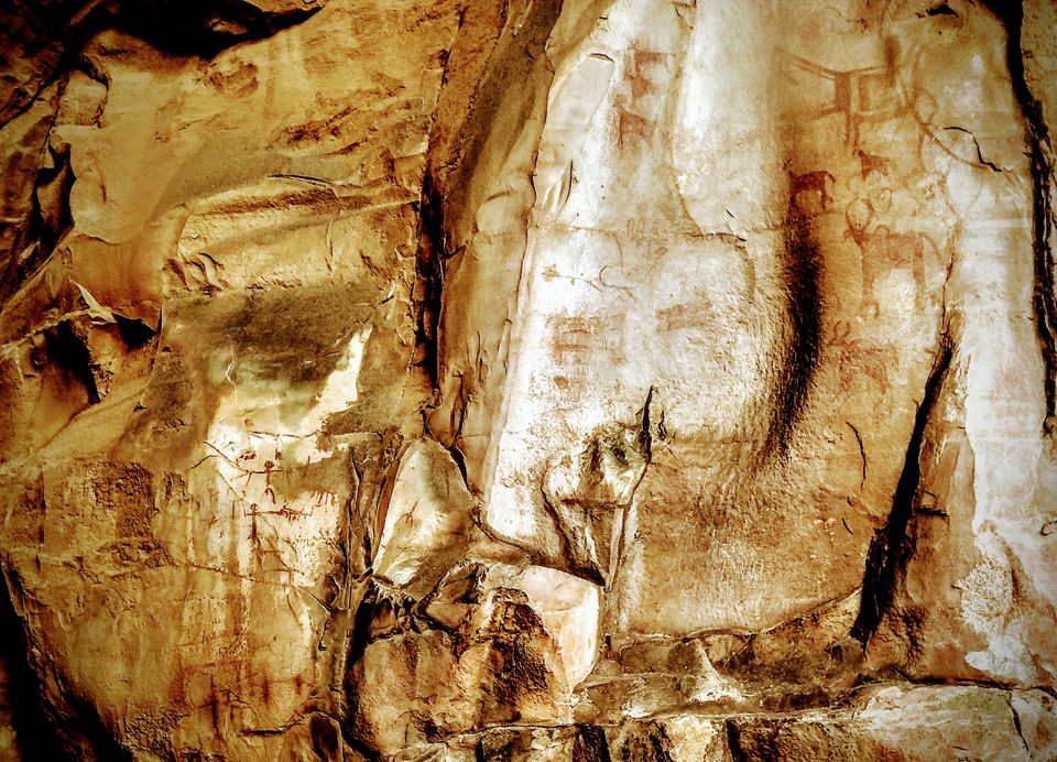 Photo of Bhimbetka rock shelters, Bhojpur Raisen, Madhya Pradesh, India by PG