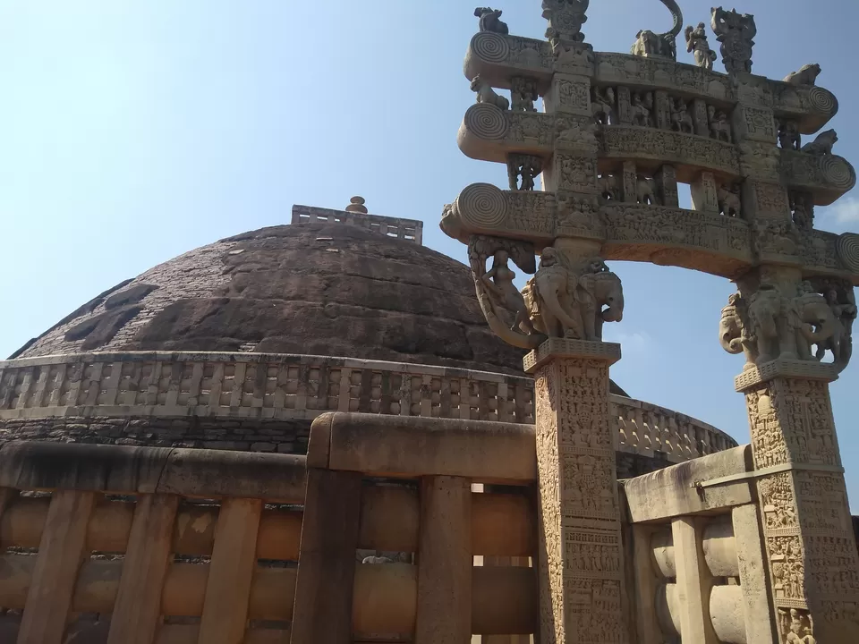 Photo of Sanchi Stupa, Sanchi Museum and Udaygiri Caves, Sanchi, Madhya Pradesh, India by PG
