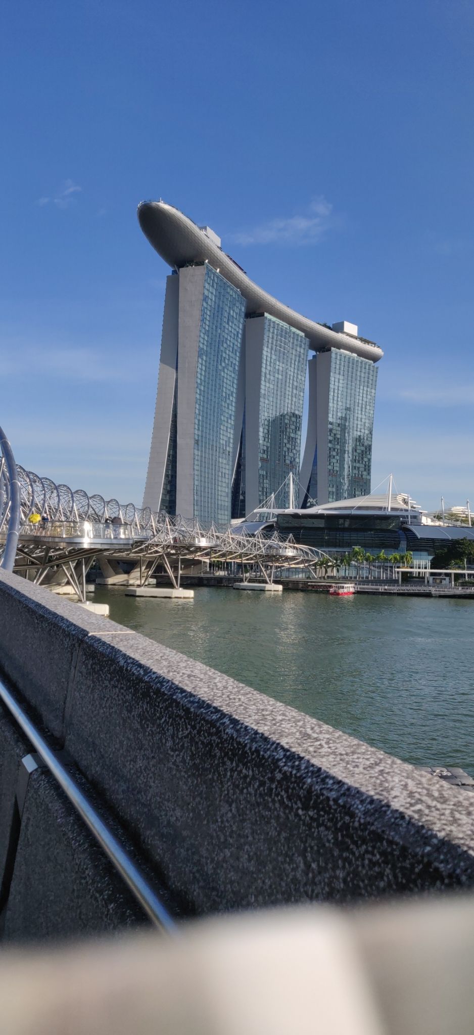 Photo of Sentosa Gateway, S.E.A. Aquarium, Sentosa Island, Singapore by Kritika Tyagi