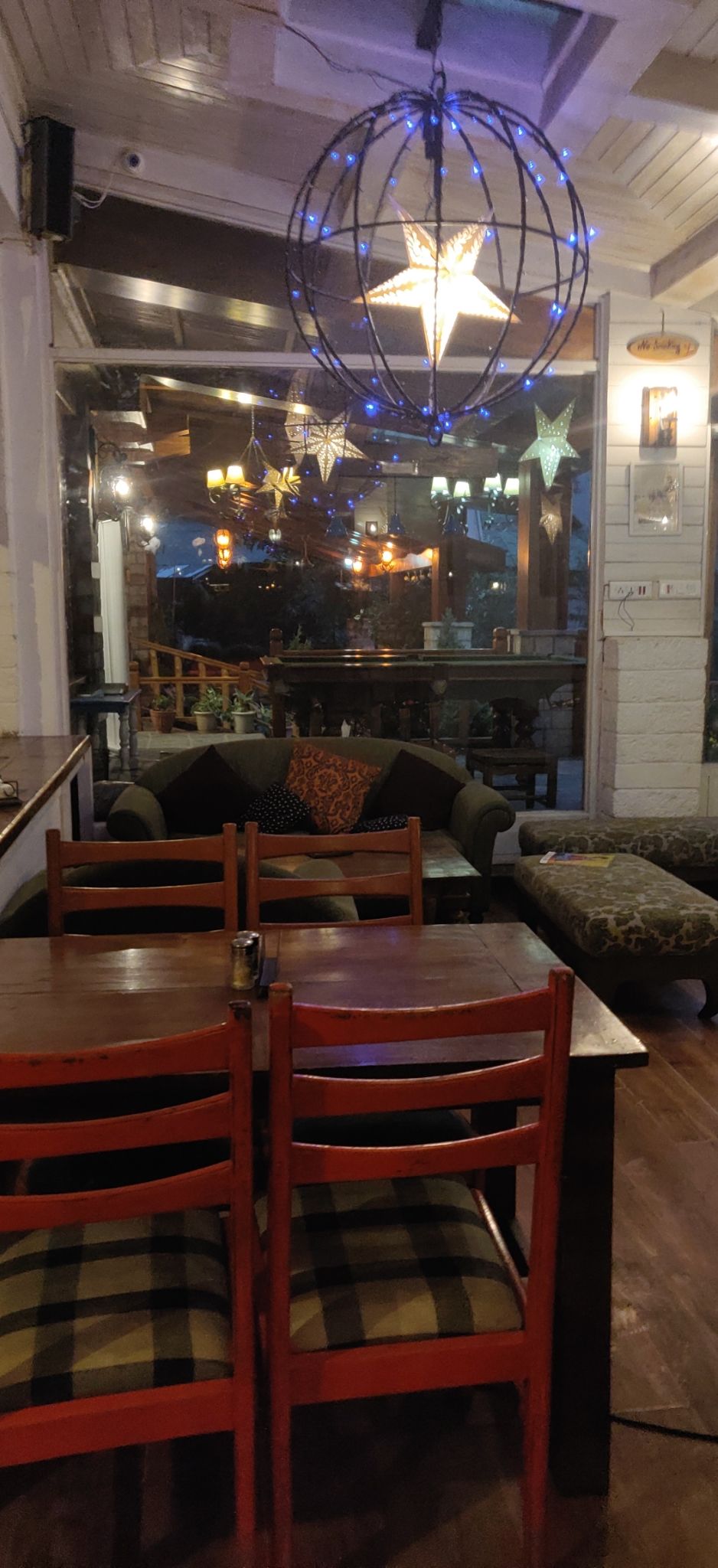 Photo of The Johnson's Cafe and Hotel, Siyal, Manali, Himachal Pradesh, India by Kritika Tyagi