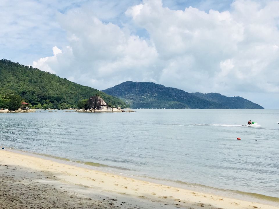 Photo of Batu Ferringhi Beach, Jalan Batu Ferringhi, Kampung Batu Feringgi, Air Itam, Penang, Malaysia by Preity Yadav