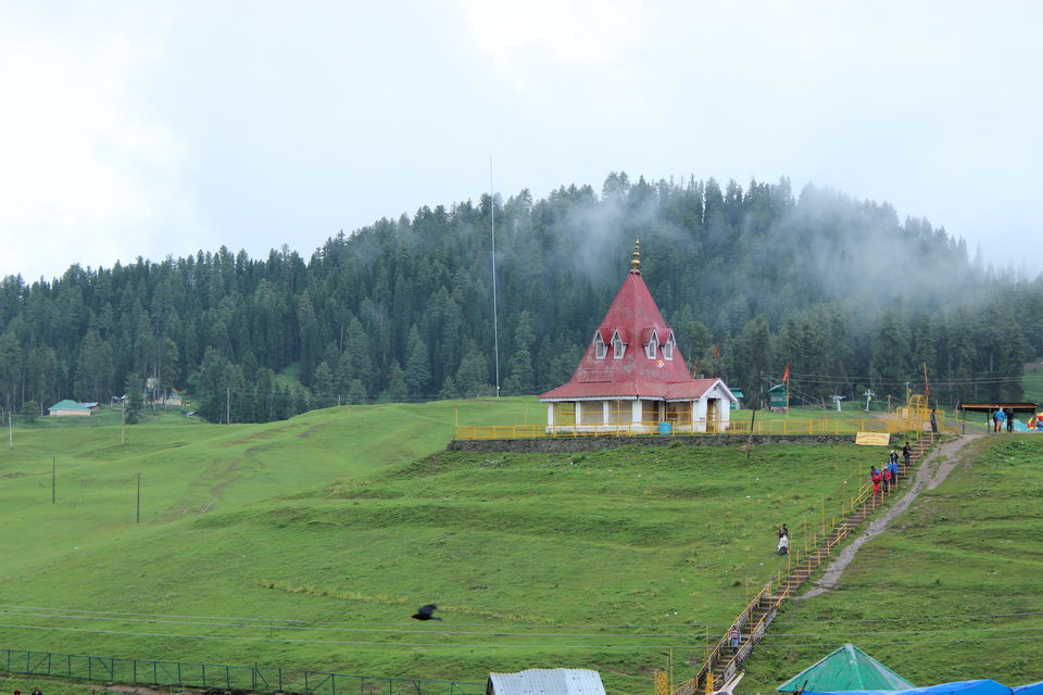 Photo of Kashmir possess the charm to ignite the feeling of travellust by Sarthak Bansal