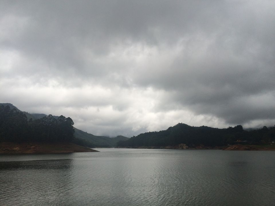Photo of Munnar, Kerala, India by Ratul Sonowal