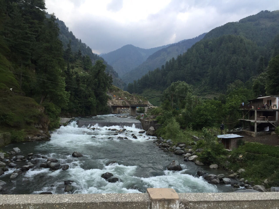 Photo of Barot Valley: the Unexplored Beauty by Ajeet Singh