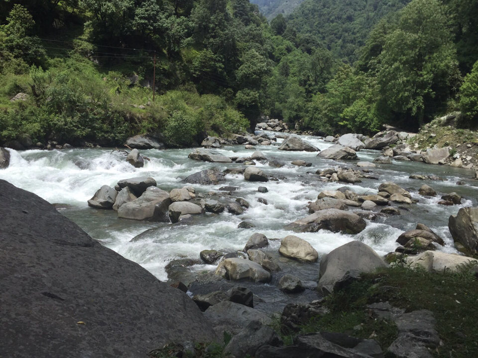 Photo of Barot Valley: the Unexplored Beauty by Ajeet Singh
