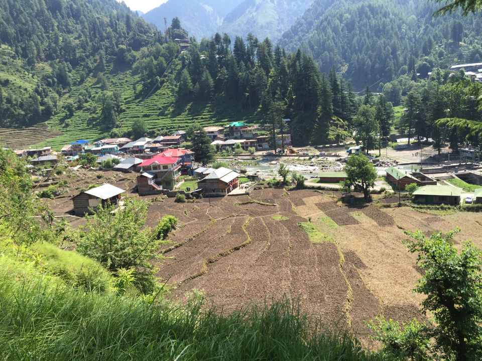 Photo of Barot Valley: the Unexplored Beauty by Ajeet Singh